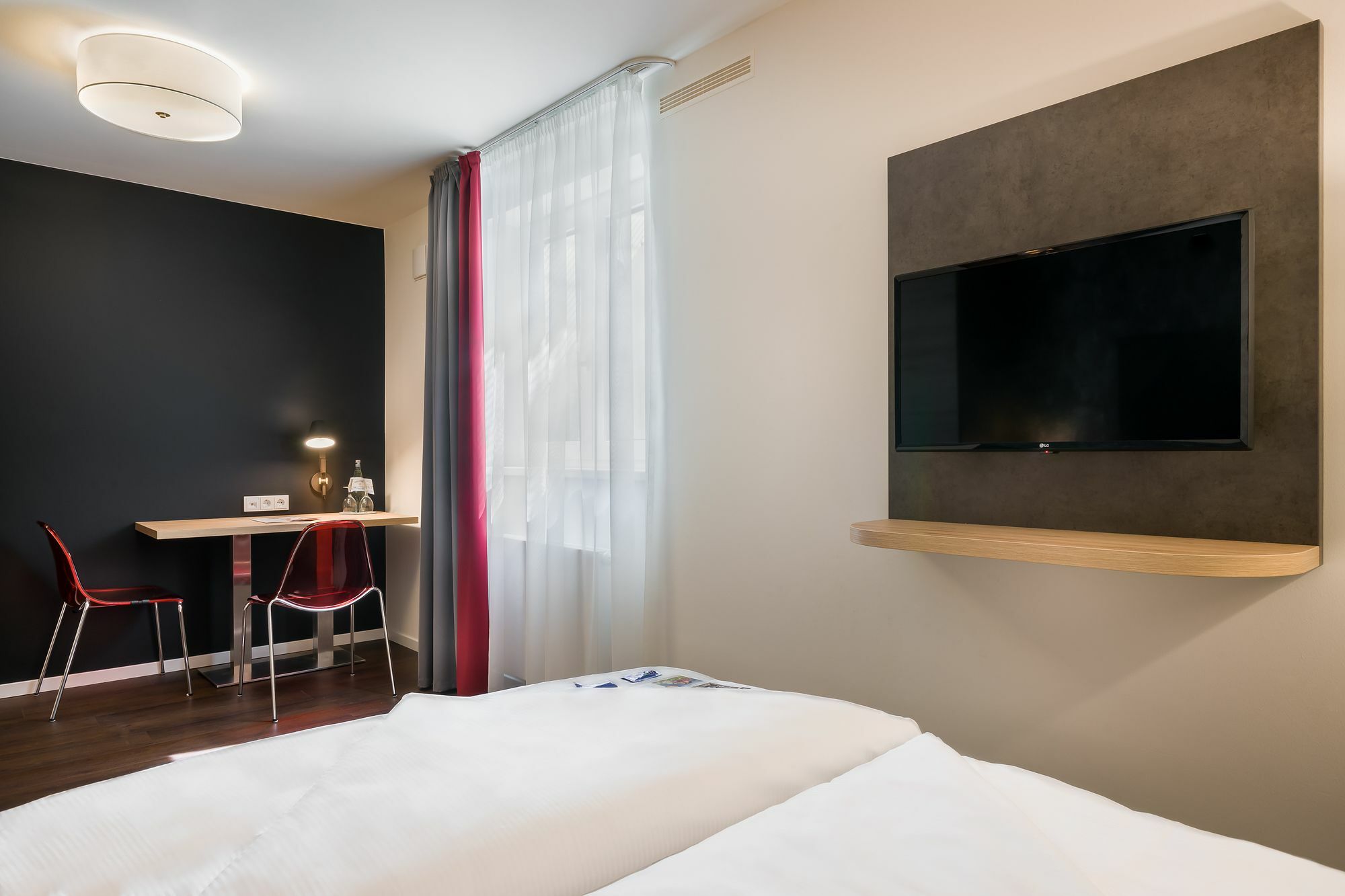 Signature East Hotel Apartment Hamburg-Harburg Buitenkant foto