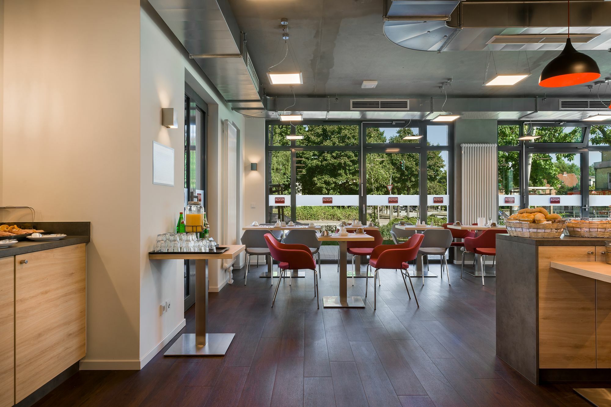 Signature East Hotel Apartment Hamburg-Harburg Buitenkant foto
